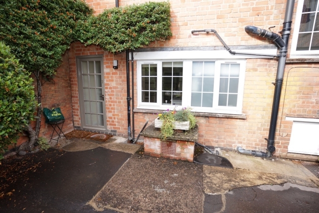 FLAT 7, 18 High Street Quorn Loughborough Leicestershire